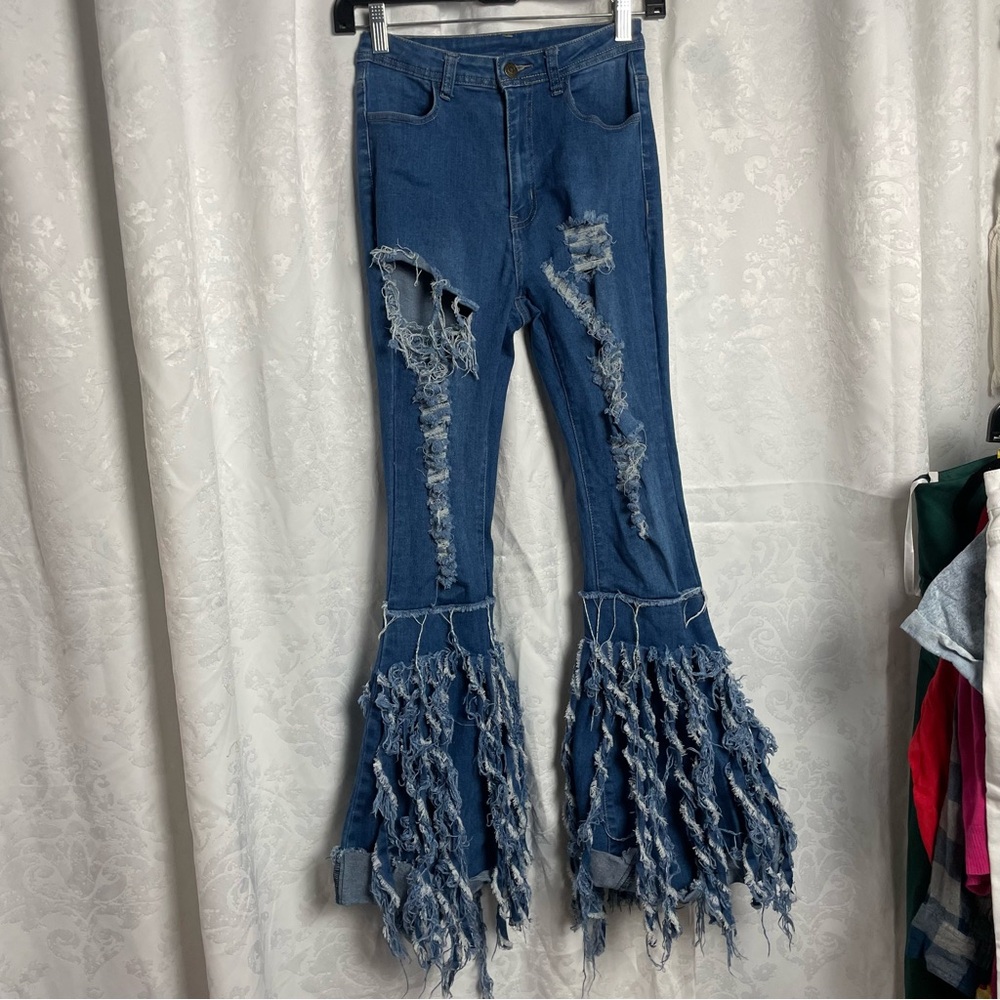 ⭐️Jazz Denim Distressed Blue Flare Jeans‎